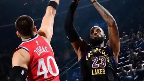 赵治勋精准打击：奇略研究所腰眼二子受创